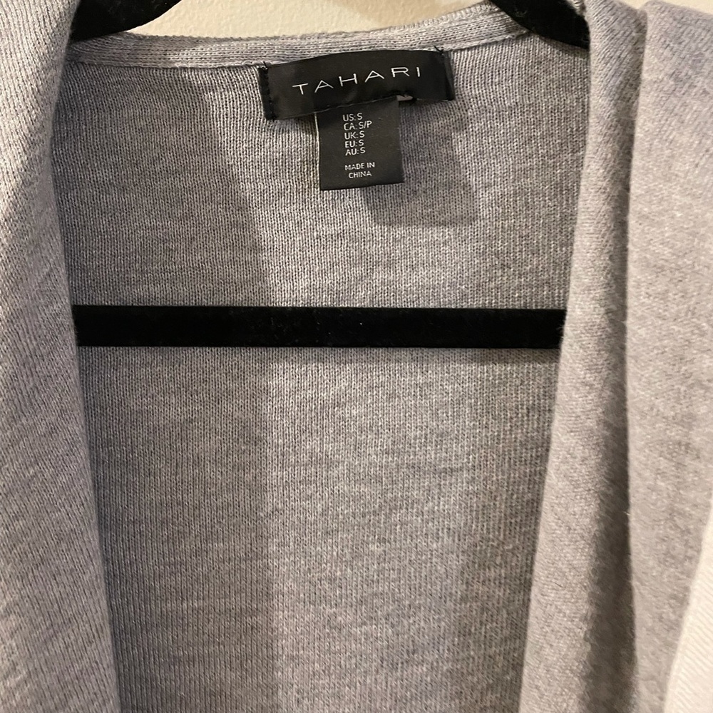Tahari Gray Sweater Coat with Hoodie Size Small - Picture 2 of 3